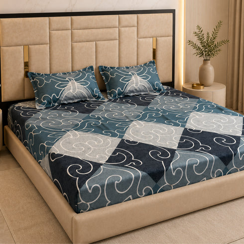 Cloud Soft Sapphire Symphony King Size Bedsheet Set (1 Bedsheet, 2 Pillow Covers)