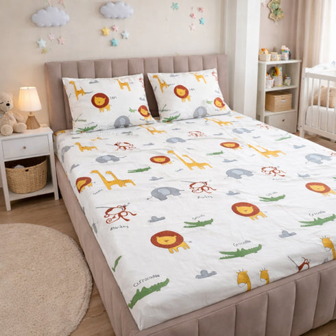 Kinder Soft Jungle Safari Double Bedsheet Set (1 Bedsheet, 2 Pillow Covers)