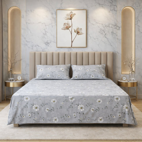 Night Bloom Silver Daisy Double Bedsheet Set (1 Bedsheet, 2 Pillow Covers)