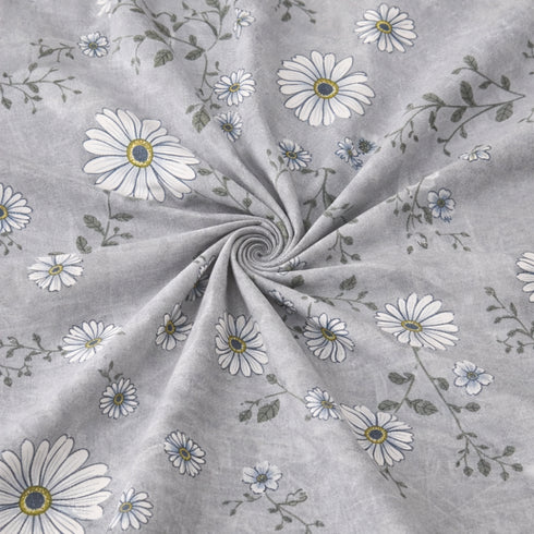 Night Bloom Silver Daisy Double Bedsheet Set (1 Bedsheet, 2 Pillow Covers)